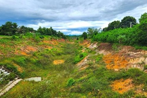 Tan hoang kênh tiêu 750 tỷ đồng