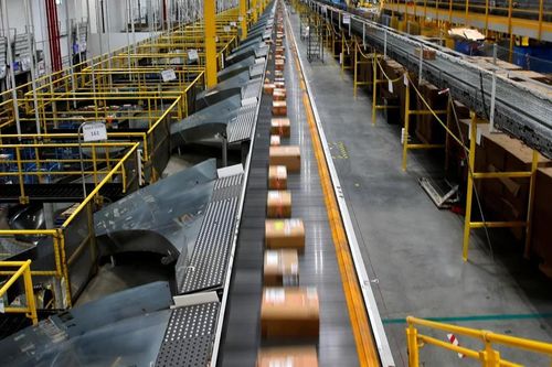 Amazon điêu đứng trước cáo buộc độc quyền thế kỷ