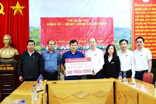 Agribank ủng hộ 500 triệu đồng giúp người dân vùng lũ ống Sa Pa