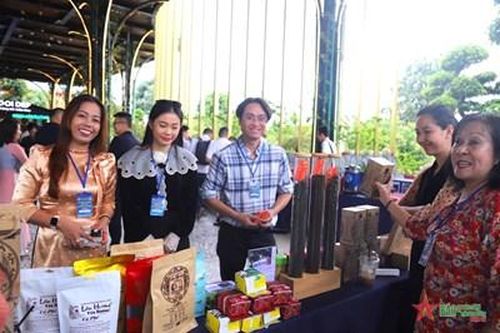 Tăng cường hợp tác giao thương giữa tỉnh Lâm Đồng (Việt Nam) và Quảng Đông (Trung Quốc) trong sản xuất, tiêu thụ chè