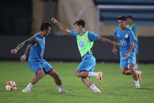 Văn Toàn tiết lộ lý do gia nhập CLB Nam Định