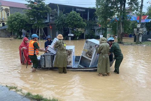 Mưa lớn gây sạt lở, ngập lụt nhiều nơi ở Nghệ An