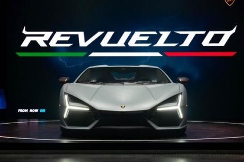 Cận cảnh Lamborghini Revuelto vừa ra mắt tại Singapore, giá hơn 46 tỷ đồng