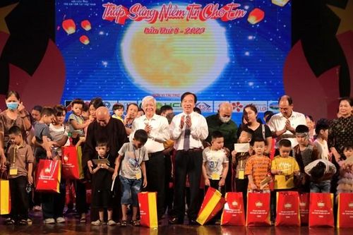 Đảng, Nhà nước luôn quan tâm đến công tác chăm sóc, bảo vệ trẻ em
