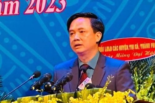 Ông Phạm Tiến Nam tái đắc cử Chủ tịch LĐLĐ tỉnh Quảng Bình