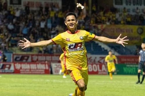 Từ Siêu cúp 2009 đến Siêu cúp 2023, 'sóc nhỏ xứ Thanh' vẫn nguyên khát khao chiến thắng