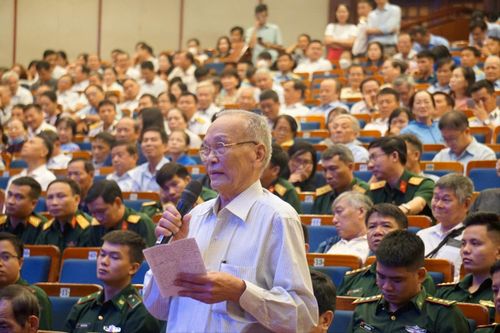 Cử tri Đà Nẵng phản ánh nhiều vấn đề 'nóng'