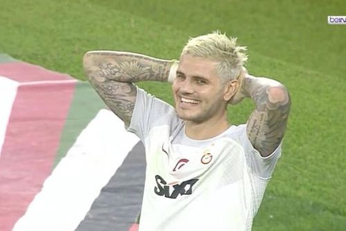 Mauro Icardi biến thành gã hề sau pha dàn xếp penalty láu cá