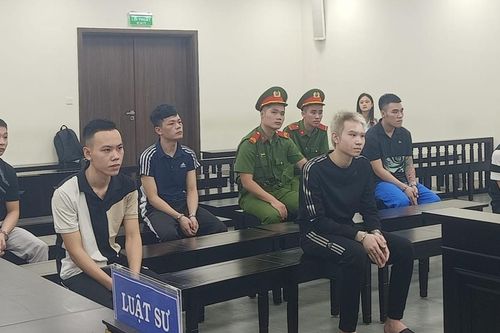 Loạn đả trong quán bi-a ở Hà Nội, 1 người bị đâm tử vong