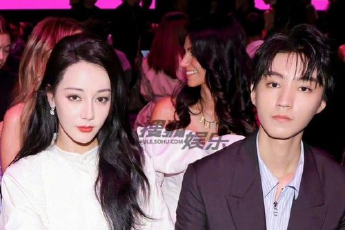 Jisoo, Địch Lệ Nhiệt Ba và chuyện phân biệt đối xử ở Paris Fashion Week