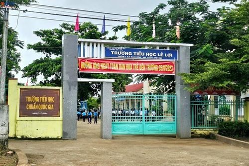 Vụ giáo viên bị điều chuyển nhà trường không biết: Huyện ủy chỉ đạo xác minh