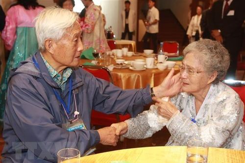 Hàn Quốc kêu gọi Triều Tiên phản hồi đề nghị về đoàn tụ ly tán