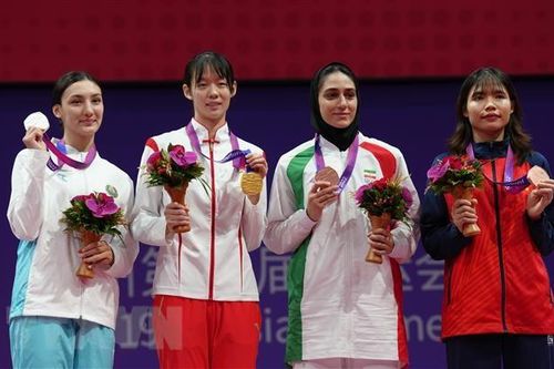 ASIAD 2023: Võ sỹ Bạc Thị Khiêm giành huy chương Đồng Taekwondo