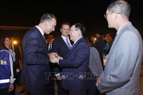 Chủ tịch Quốc hội kết thúc tốt đẹp chuyến thăm chính thức Bulgaria