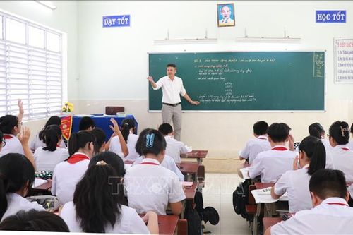 Truyền cảm hứng cho học sinh yêu thích môn Lịch sử