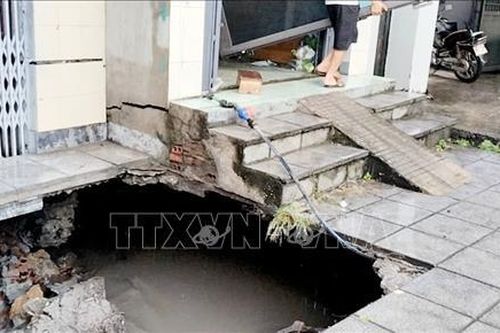 Quảng Ninh di dời các hộ dân ra khỏi vùng sụt lún