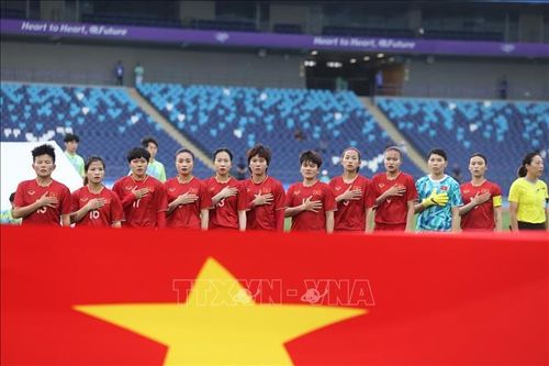 'Số 9' mới của tuyển nữ Việt Nam muốn ghi bàn vào lưới Nhật Bản