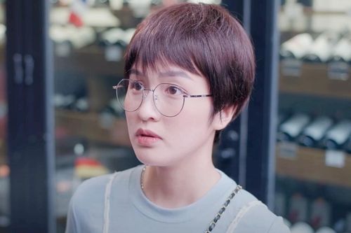 Nữ chính gây tiền đình nhất phim Việt: Thoại như trả bài, diễn không cảm xúc