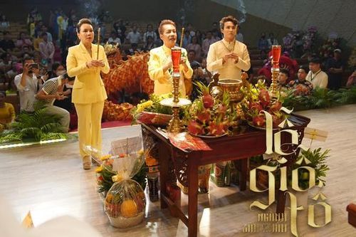 Lễ Giỗ Tổ nghề sân khấu 2023 ở TPHCM: Trang nghiêm và ấm cúng