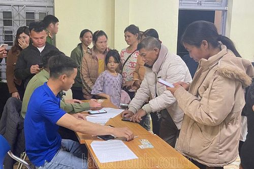 Thi đua học tập, rèn luyện theo gương Bác ở Nậm Pồ (2)
