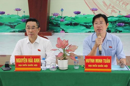 Đại biểu Quốc hội tỉnh Đồng Tháp tiếp xúc cử tri huyện Hồng Ngự, TP Hồng Ngự