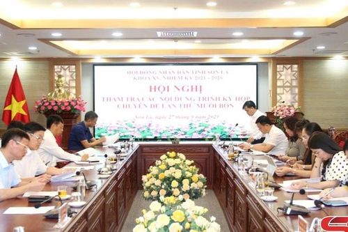 Ban Dân tộc thẩm tra các nội dung trình Kỳ họp chuyên đề HĐND tỉnh
