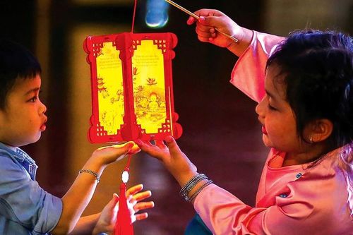 Báo Giác Ngộ số 1221 với nhiều nội dung về ứng dụng Phật pháp trong đời sống