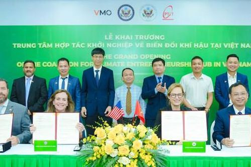 Hơi thở Môi trường 24h ngày 27/9: Khai trương Trung tâm hợp tác khởi nghiệp về biến đổi khí hậu