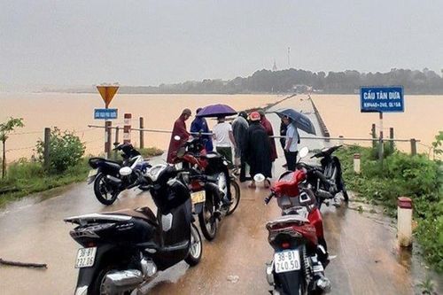 Hà Tĩnh: Hơn 4.300 học sinh phải nghỉ học do mưa lũ