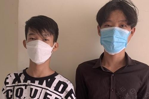 Khởi tố 2 đối tượng chống người thi hành công vụ