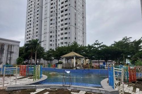 Vụ bé gái rơi xuống hồ nước tại chung cư HQC Plaza: Nạn nhân đã tử vong