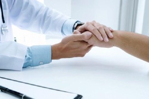 Người đàn ông tự bẻ gãy 'của quý'