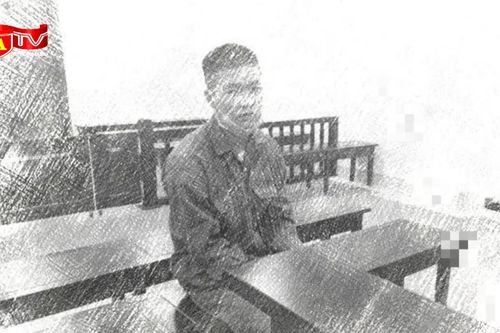 Bí ẩn bên trong hộp Bánh sữa Mộc Châu mang về Hà Nội