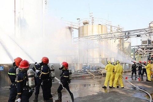 Bộ Tư lệnh Thủ đô và CATP Hà Nội ứng trực sẵn sàng ứng phó sự cố môi trường mùa mưa bão
