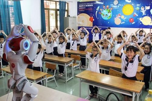 Thúc đẩy hợp tác và đầu tư trong giáo dục
