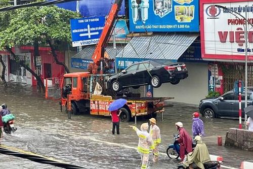 Nam Định: Đô thị ngập lụt, nông thôn lúa đổ, ngập cả chục nghìn ha sau mưa lớn kéo dài