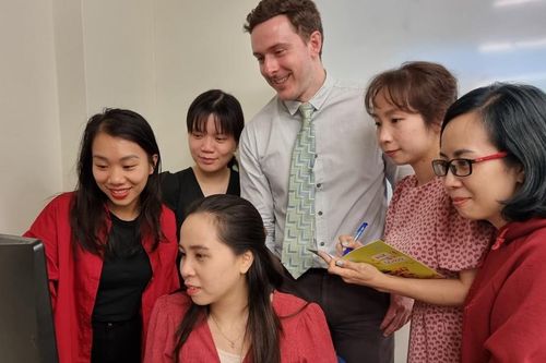 Hà Nội:Tiếp tục phê duyệt chương trình đưa giáo viên đi bồi dưỡng ở nước ngoài