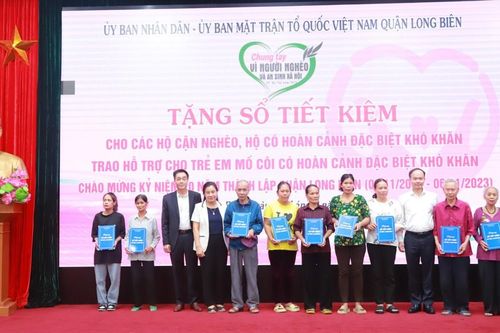 Phát động Tháng cao điểm 'Vì người nghèo' thiết thực kỷ niệm 20 năm thành lập