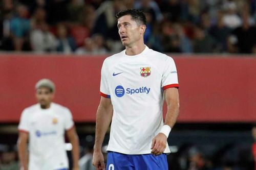Barcelona có một giảng đường không dành cho Xavi