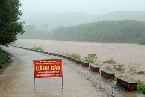 Bắc Giang: Mưa lớn gây sạt lở, chia cắt một số xã miền núi