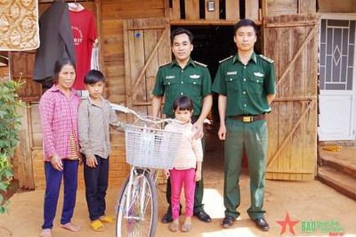 'Trao con chữ, truyền hy vọng'