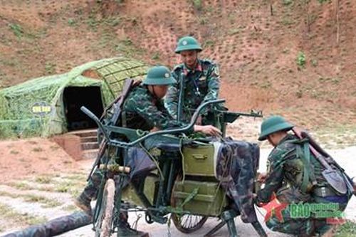 Quân khu 2 kiểm tra các đại đội vận tải 'Chính quy, an toàn, huấn luyện giỏi' thuộc Sư đoàn 316