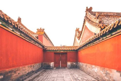 Bí ẩn con đường đẹp như tiên cảnh nhưng đêm đến không ai dám 'bén mảng'