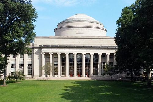 Công bố tốp 10 đại học hàng đầu thế giới năm 2024