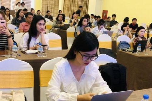 Kỹ năng truyền thông trong thời đại số: Nội dung là vua, công nghệ là nữ hoàng