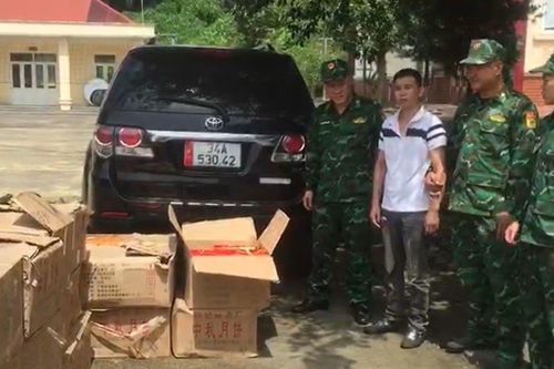 Thu giữ 256 hộp bánh Trung thu không rõ nguồn gốc