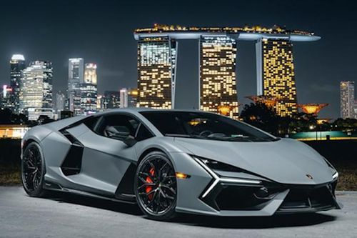 Hình ảnh Lamborghini Revuelto tại 'đảo quốc sư tử'