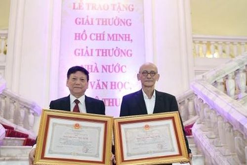 Lý do chậm 4 tháng chưa chi trả tiền Giải thưởng Nhà nước cho hơn 100 tác giả