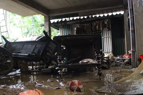 Hình ảnh tan hoang nơi tâm lũ Nghệ An