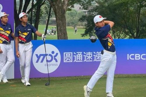 Bốn golfer Việt Nam đạt điểm âm ngày mở màn Asiad 19